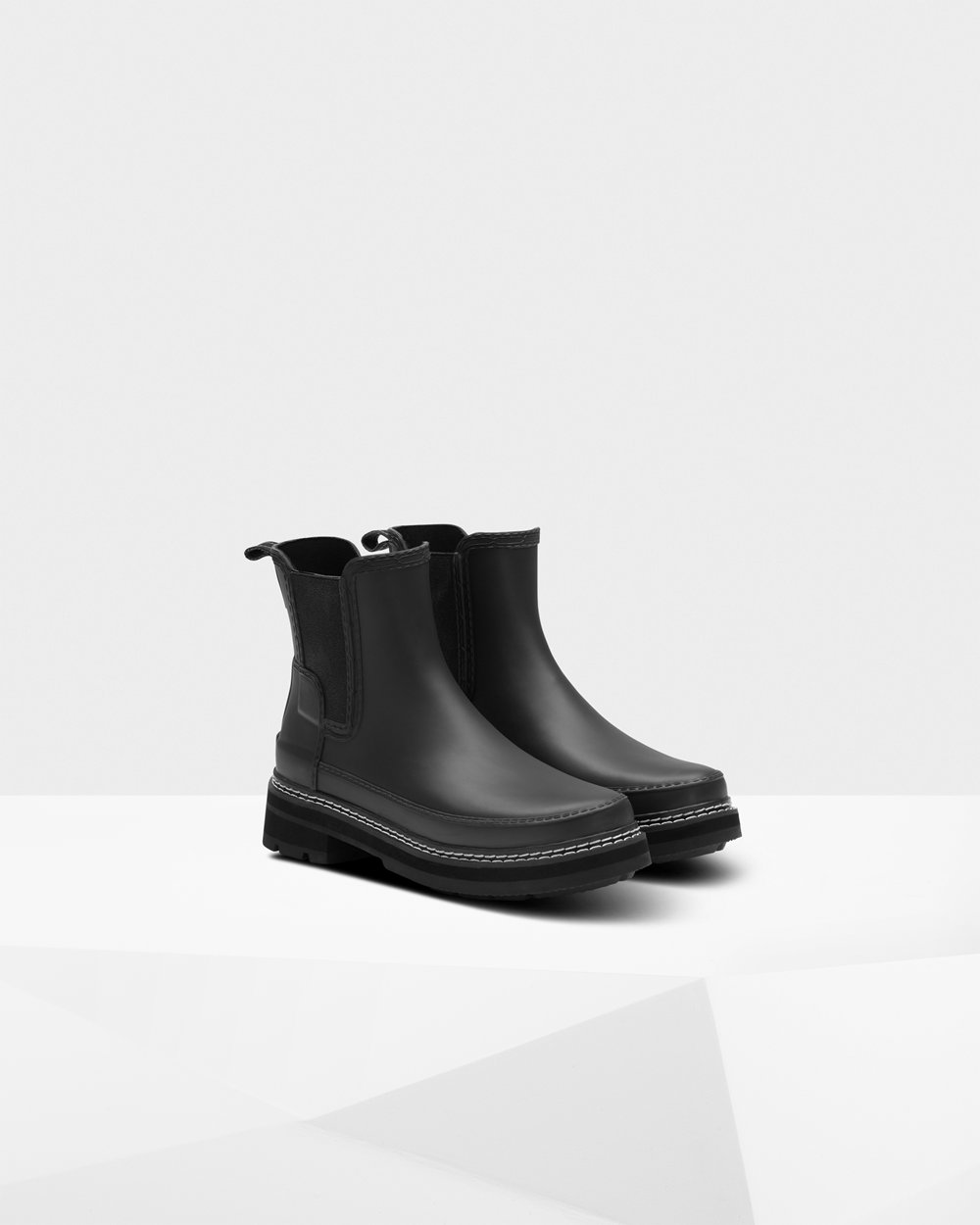 Womens Chelsea Boots - Hunter Refined Stitch Detail (38ACMNRUK) - Black